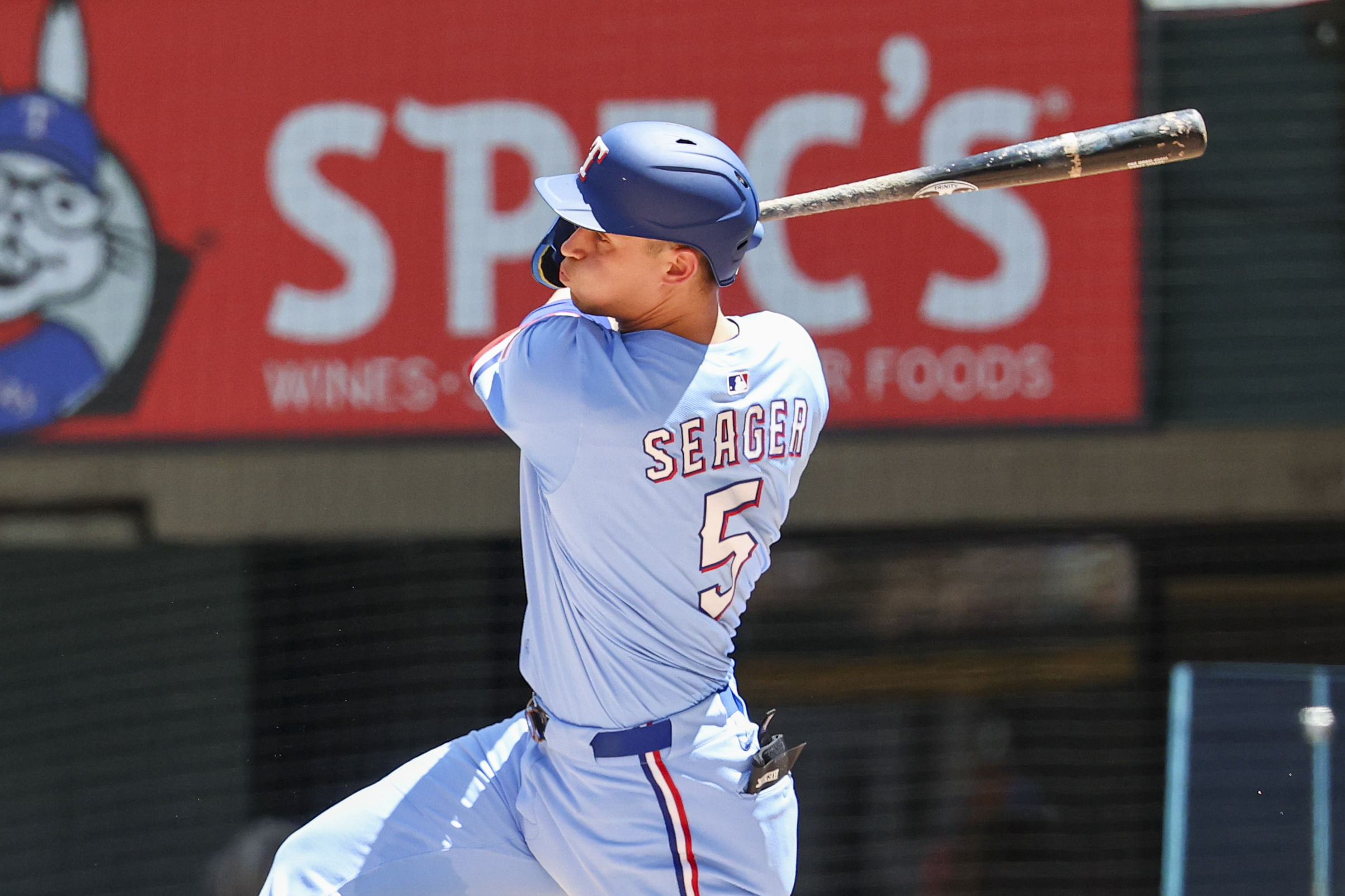 Corey Seager could hit a homer today - Source: Imagn